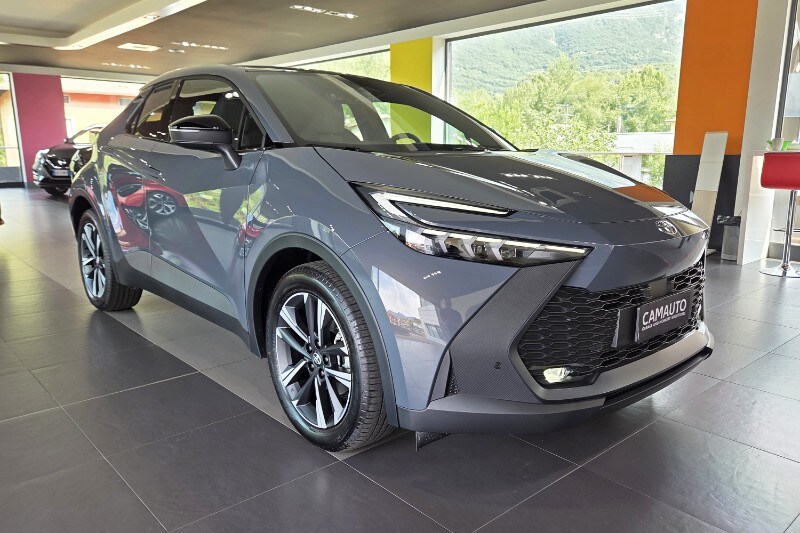 TOYOTA C-HR (2023-->)
