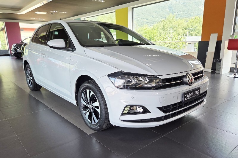 VOLKSWAGEN Polo 6ª serie